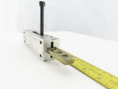 Allen Bradley 4406-A27163/B Sliding Bolt Series B