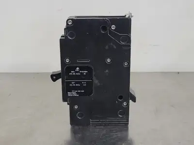 NEW SQUARE D EDB14020