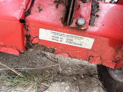 Used TROY-BILT CHIPPER/VAC AS WELL AS A SNOWBLOWER _UNKNOWN_ Wood Chippers Michigan US | Miedema Asset Management Group #1419793