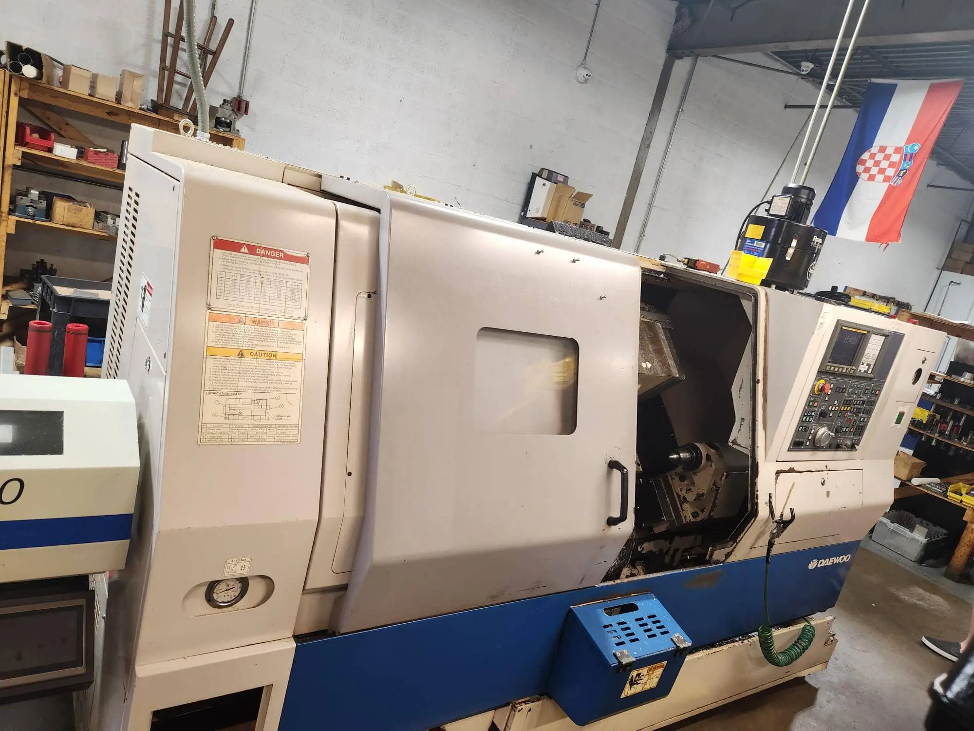 USED 2005 DOOSAN PUMA 240B