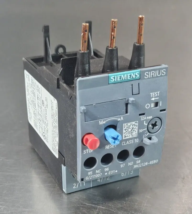Siemens 3RU2126-4EB0 Sirius Overload Relay (BIN2.3.3)