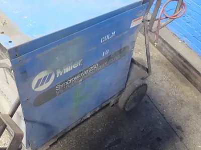 USED MILLER ELECTRIC SYNCROWAVE 250