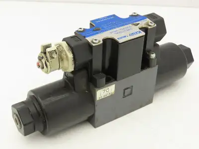 Tokyo Tokimec DG4V-3-7C-M-P7-H-7-54 Directional Control Solenoid Valve 24VDC