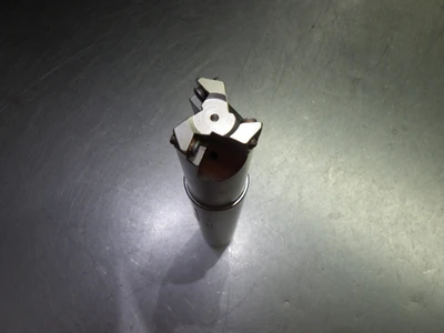 Widia 1.25" 3 Flute Coolant Thru Endmill VXF125Z03C125XD09L980 (LOC1617)