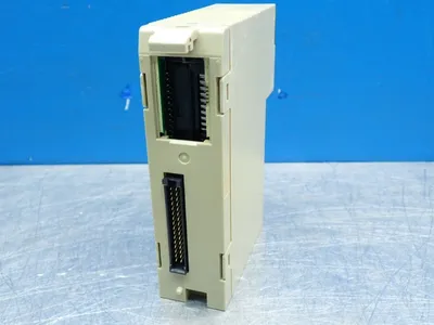 USED OMRON C200HOD219