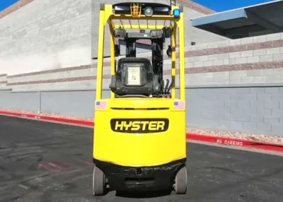 USED 2019 HYSTER E50XN