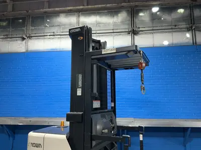 Used CROWN SP352030 Electric Lifters Ohio US | HGR 24 #1446268