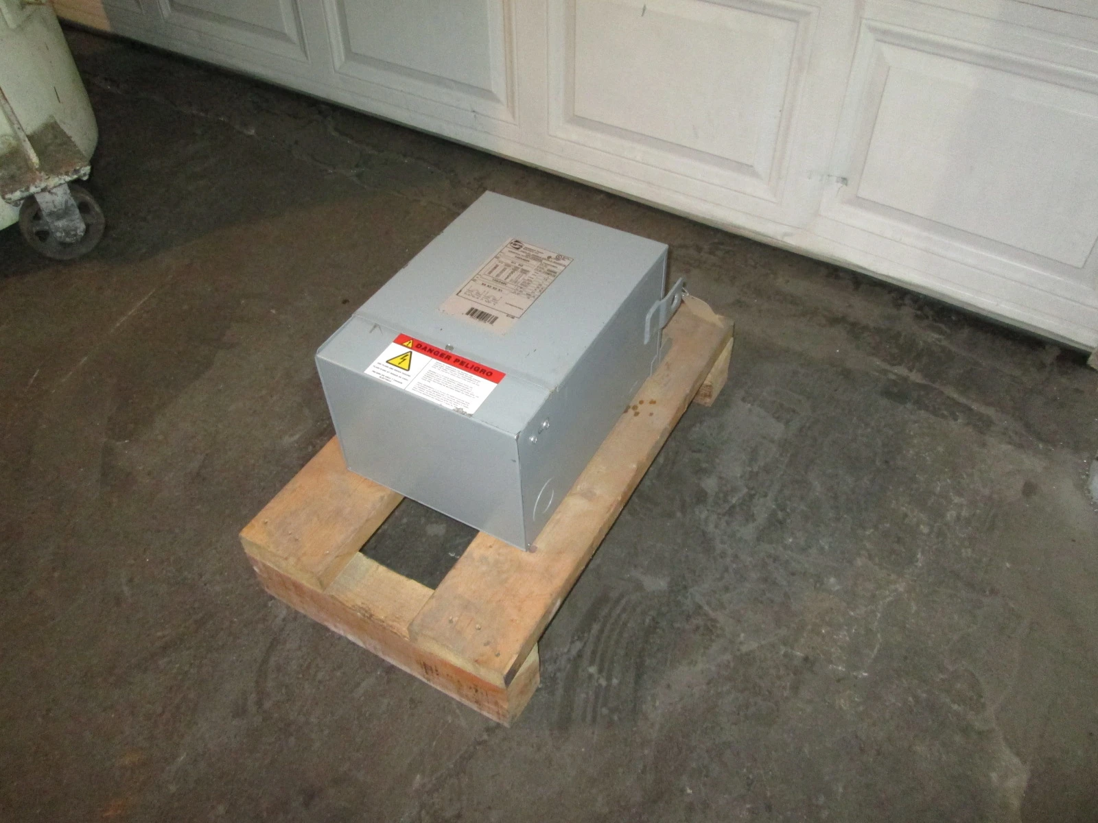 7.5 KVA Hammond Power Solutions Transformer, dry type