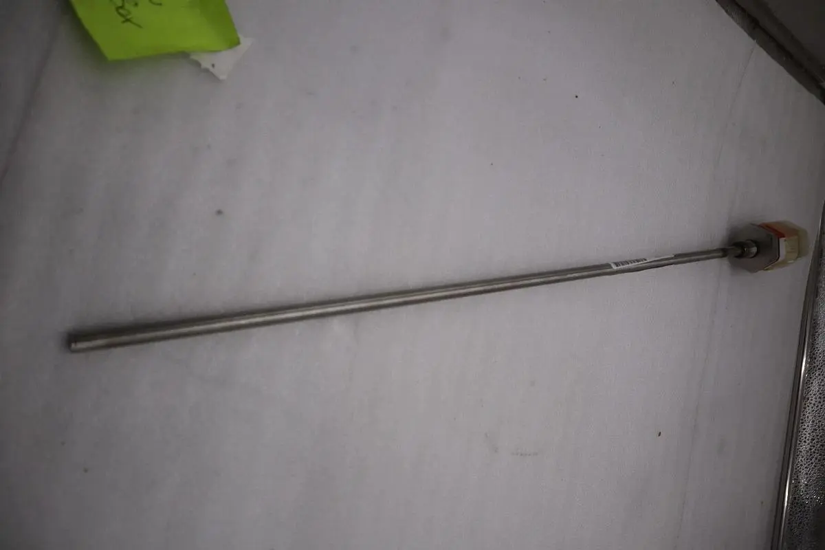 NEW MTS TEMPOSONICS R-SERIES LINEAR POSITION SENSOR W/ CABLE STOCK G493A