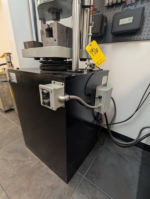 Used _UNKNOWN_ _UNKNOWN_ Universal Testing Machines Texas US | IRS Auction #1320665