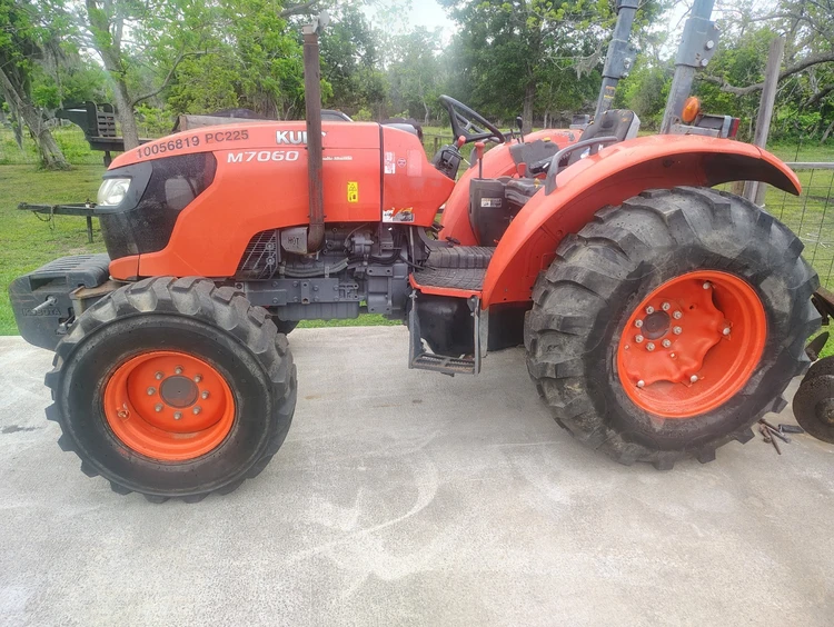 Used 2019 KUBOTA M7060 Tractors & Trailers Texas US | Heavy Wall Consulting #1310649