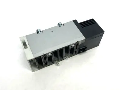 Used Festo Pneumatic Double Solenoid Valve 5/2-way 560818 Solenoid Valves Michigan US | Maverick Industrial Sales #1423162