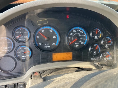USED 2011 INTERNATIONAL SF647 6X4