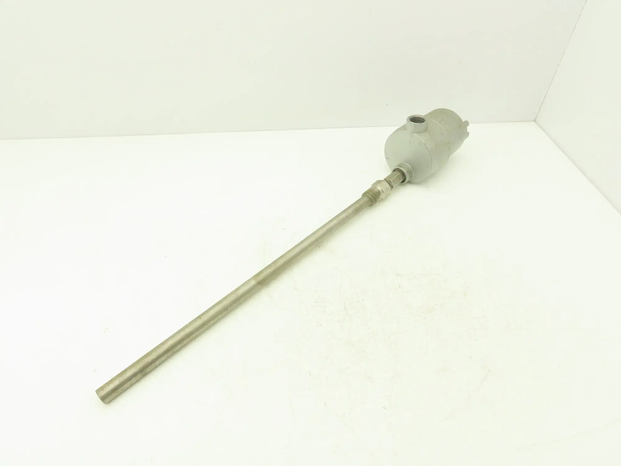 Moore EPRBX/3W20-40/4-20MA RTD Transmitter Temperature Sensor 18"Probe