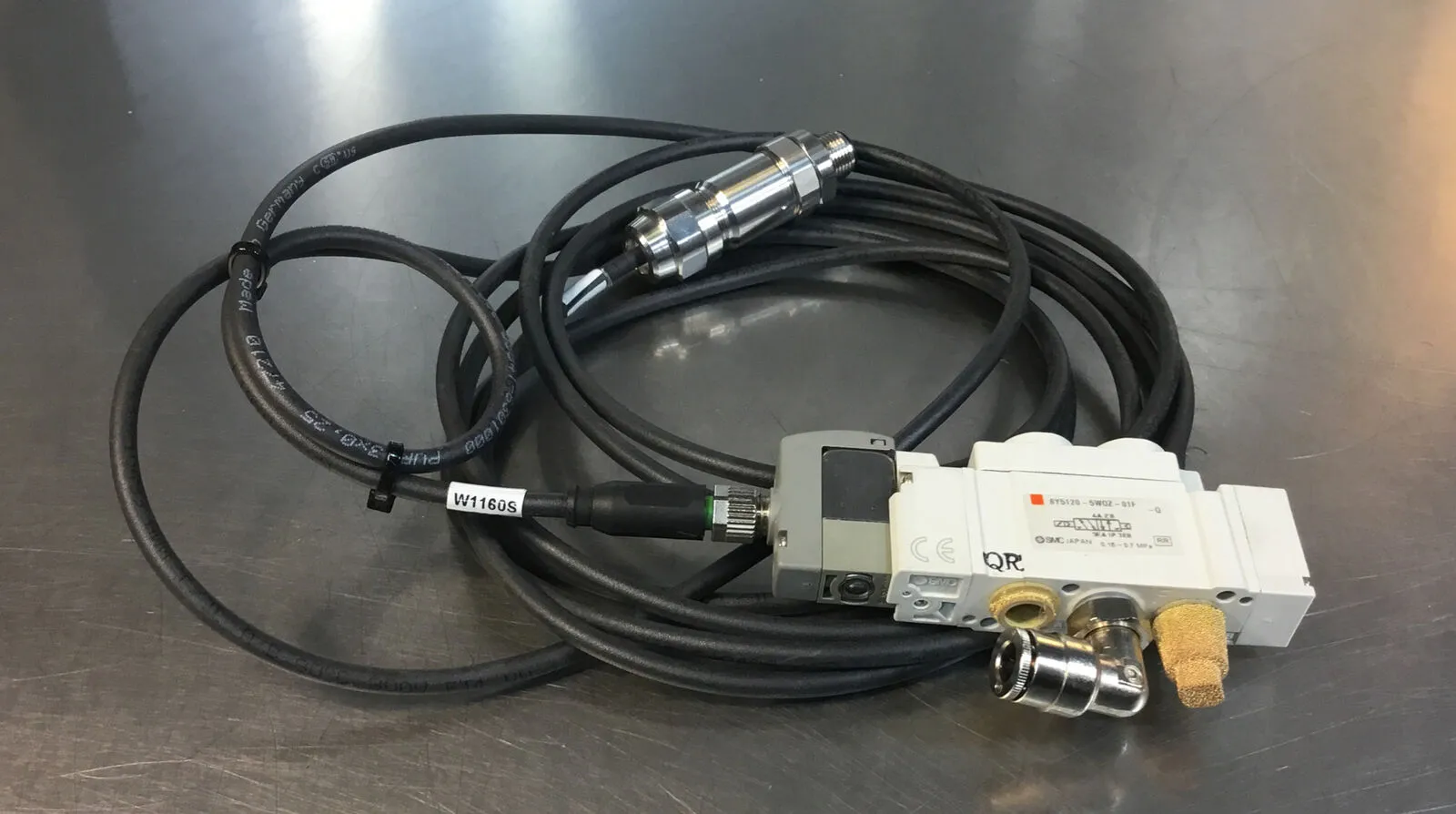 SMC SY5120-5W0Z-01F Solenoid Valve 5 Port W/10 Ft Cable 5D