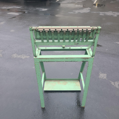 U14623C Used 18″ Smith cleat bender on stand
