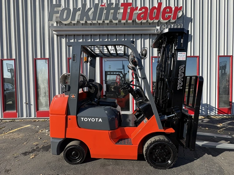 Used 2005 TOYOTA 7FGCU30 Misc Forklifts Wisconsin US | Forklifttrader.com #566941