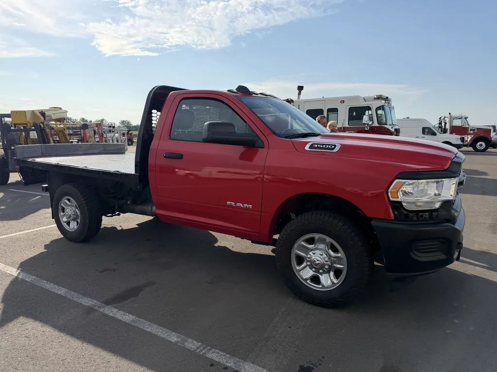 Used 2022 RAM 3500 4X4 Flatbed Trucks Minnesota US | Carco Truck & Equipment #1513879