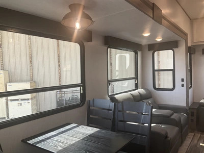 Used 2021 MILESTONE 377MB Campers, Caravans, Motorhomes Michigan US | Miedema Asset Management Group #1335040