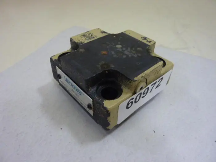 Used VICKERS CVCS25D1S210 Valves/Fittings Michigan US | Ideal Machinery #582661