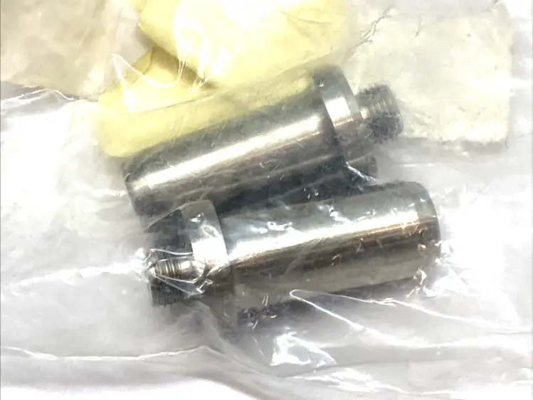 New | in-Stock ULTRASOURCE OEM FASTENER PART LOT OF 2 Bolts Michigan US | Maverick Industrial Sales #1091918