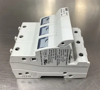 SIBA 51-058 05.3 50 AMP FUSE HOLDER 690/750V 4C-28
