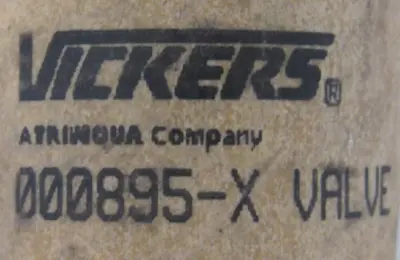 NEW VICKERS 000895-X VALVE 000895X