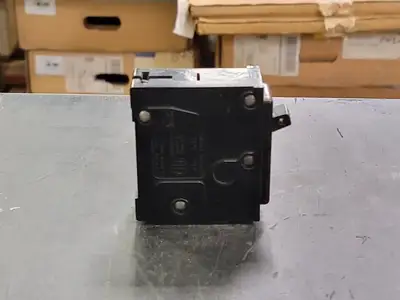 20 Amp, 1 Pole, 120/240 volts Circuit Breaker