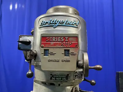 Used BRIDGEPORT SERIES I Vertical Mills Ohio US | HGR 24 #1311087