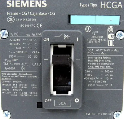 NEW SIEMENS HCX3B050 CIRCUIT BREAKER 50A 3POLE 3VL1105-2KM30-0AA0