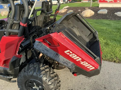 Used 2018 CAN-AM COMMANDER XT 1000R Utility Vehicles Michigan US | Miedema Asset Management Group #1419356