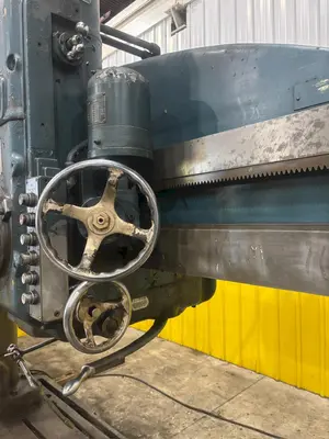 7' X 17" CARLTON MODEL #3A RADIAL ARM DRILL: STOCK 15026