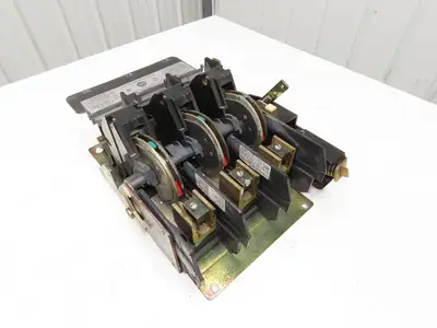 Allen Bradley 1494V-DS400 Safety Disconnect Switch 400A 600V 125HP 3Ph