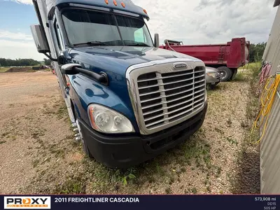 Used 2011 FREIGHTLINER CASCADIA Campers, Caravans, Motorhomes Wisconsin US | Proxy Equipment #1426135