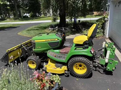 Used JOHN DEERE X738 Sub-Compact & Compact Tractors Pennsylvania US | Trustworthy Equipment #1403642