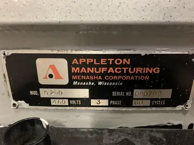 USED APPLETON S200