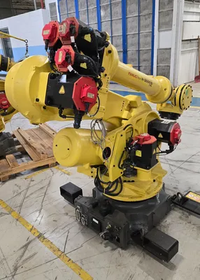 USED 2011 FANUC R-2000IB/175L