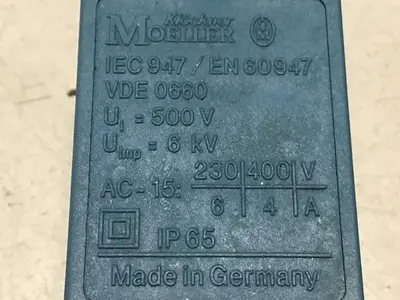 USED MOELLER AT0-02-1-I/R-AT0