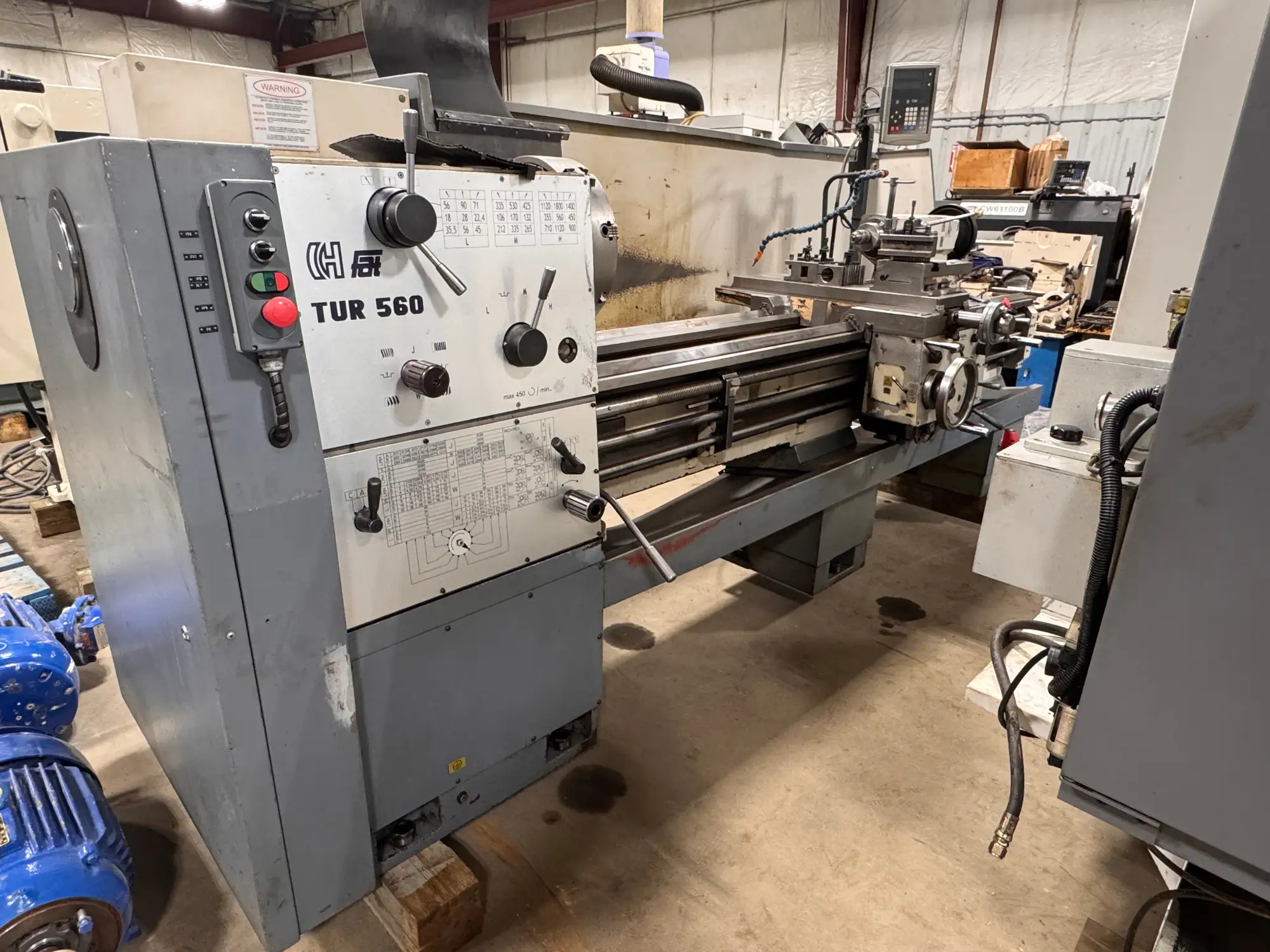 TUR 560 Manual Lathe