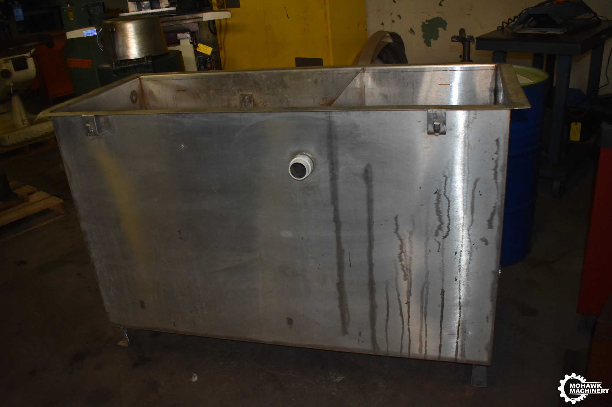 24" x 60" x 36" STAINLESS STEEL FILTRATION TANK w/HONEYCOMB BAFFLING