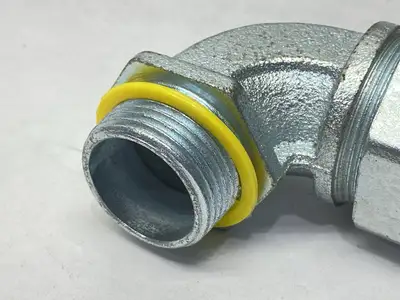 USED HUBBELL KELLEMS LIQUIDTIGHT CONDUIT WIRE GRIP 90 DEGREE 1"