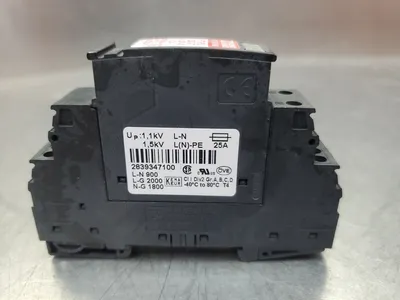 Phoenix Contact PT 2-PE/S 230AC-ST Surge Protection Plug. 3D-28
