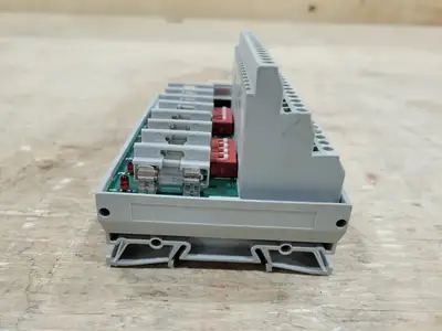 USED ALLEN-BRADLEY 1492-A1FM8-F-5