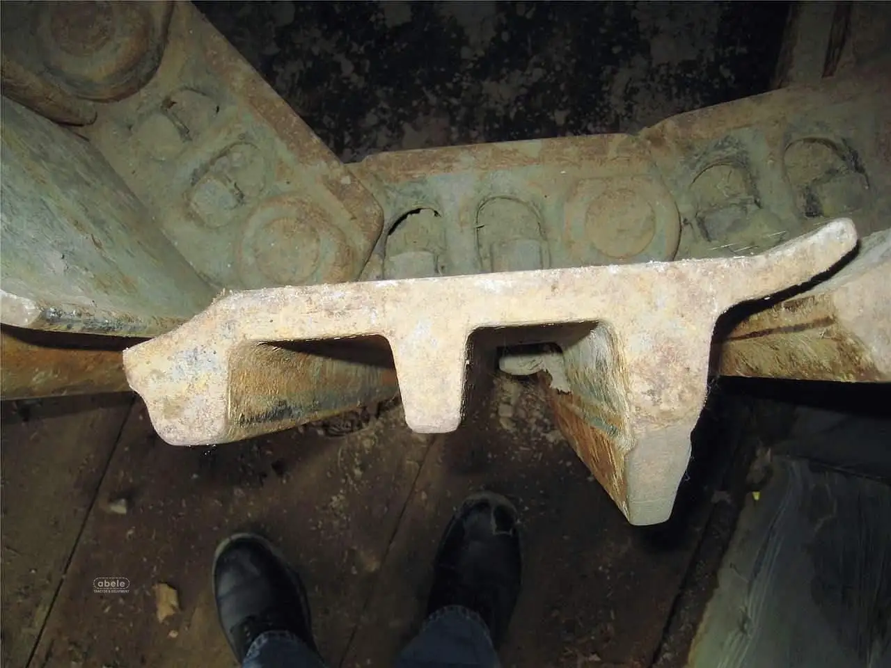 Used KOBELCO L562D000004F2 Construction Equipment Parts New York US | Abele Tractor #1343094