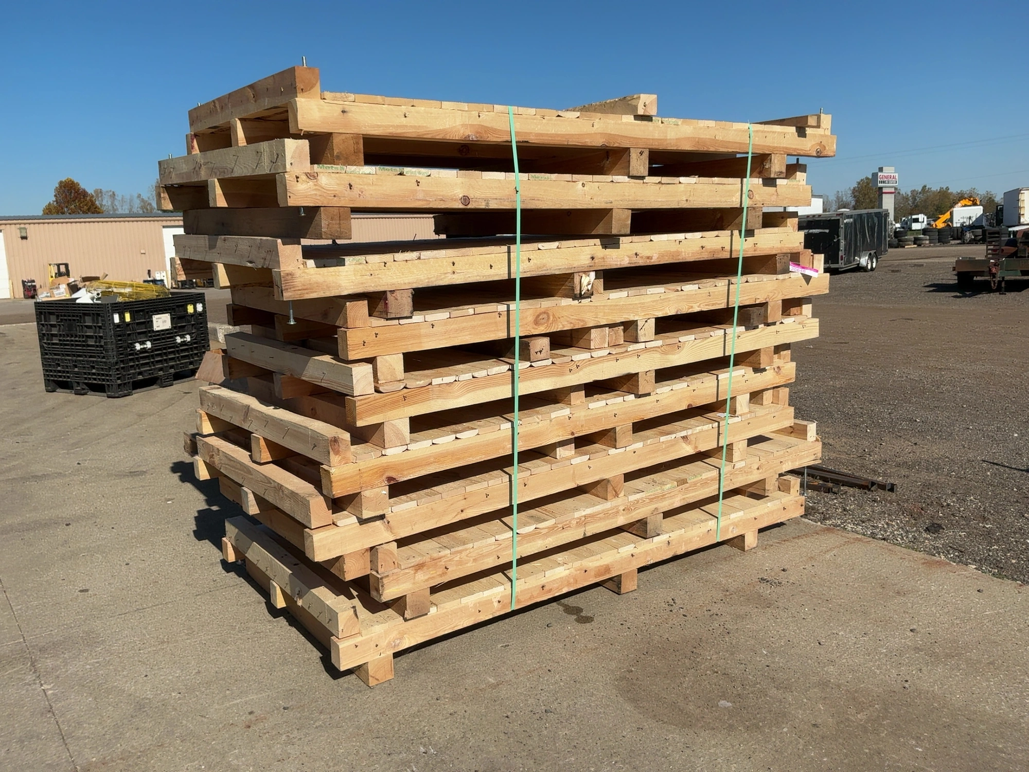 Used _UNKNOWN_ _UNKNOWN_ Bulk Merchandise / Pallets Michigan US | Miedema Asset Management Group #1579663
