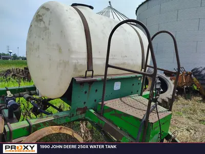 Used 1990 JOHN DEERE 250X WATER TANK Liquid Supply Trailers Michigan US | Proxy Equipment #1426111