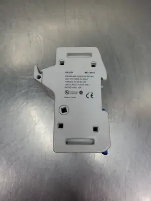 USED Ferraz Shawmut US3J2I ULTRASAFE Fuse Holder, 600V, 30A, 2P, (W213942)