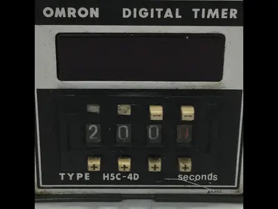 USED OMRON H5C-4D