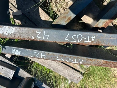 Used CASE 42" X 5" Pallet Forks Florida US | Intrac Machinery #1568772