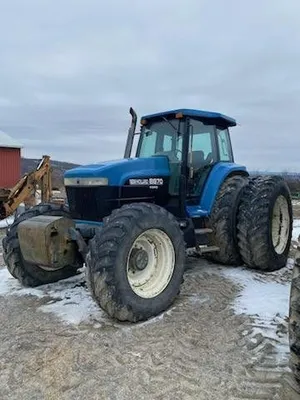 NEW HOLLAND 8870 Tractor | Iron Listing (1)